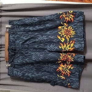 Casual Point Mens Swim Trunks Gray W/Flames Mesh Lining Ties Pockets Sz XL EUC